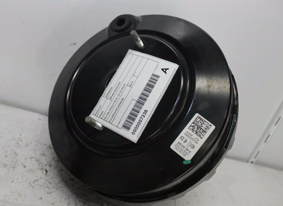 Used Volkswagen, Amarok Brake Booster 2H P/N 2H2612101A 10/10 09/22 2013 – image 1 - All Good Parts