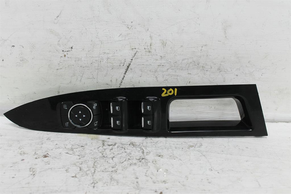 Used Ford, Mondeo Power Window Switch Rh Front (Master Switch) W/ Power Folding Mirror Type Md 09/14 06/20 2016 – image 1 - All Good Parts