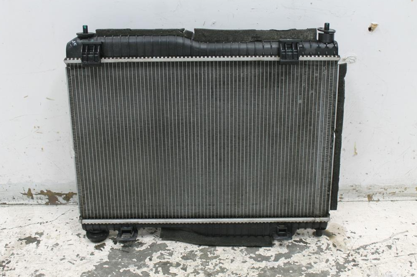 Used Ford, Ecosport Radiator Auto 1.5 Petrol Bk 11/13 09/17 2017 – image 1 - All Good Parts