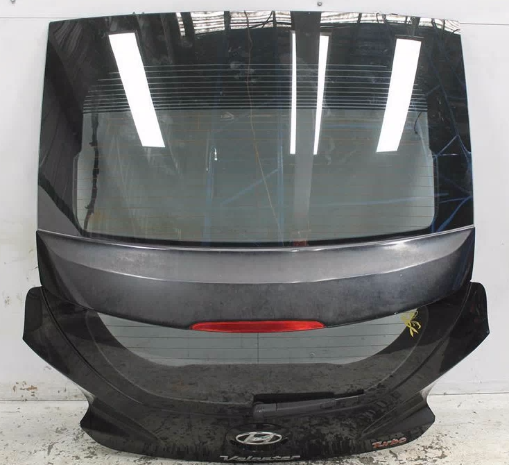 Used Hyundai, Veloster Bootlid/Tailgate Tailgate Fs Turbo Wipered W/ Gloss Black Spoiler Type 12/11 02/18 2013 – image 1 - All Good Parts