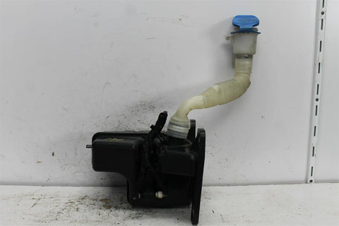 Volkswagen, Golf Washer Bottle Gen 5 Gen 6 Non H/Lamp Washer Type Single Pump 06/04 12/15