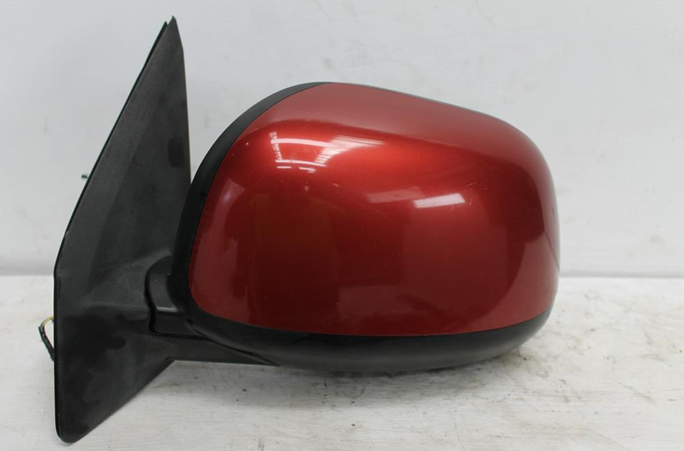 Used Mitsubishi, Outlander Left Door Mirror Zh Non Flasher Type 09/09 10/12 2012 – image 1 - All Good Parts