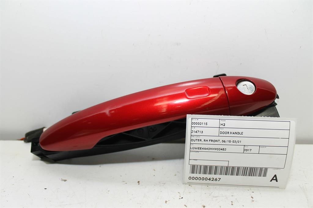 Used Haval, H2 Door Handle Outer Rh Front 06/15 02/21 2017 – image 1 - All Good Parts