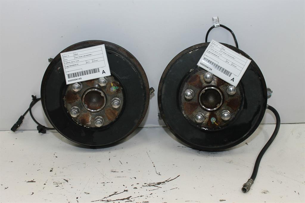 Used Holden, Trax Right Rear Hub Assembly Tj Series 08/13 12/20 2014 – image 1 - All Good Parts