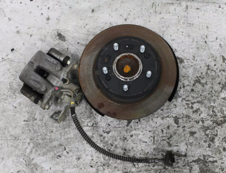 Used Hyundai, Veloster Left Rear Hub Assembly Fs 12/11 02/18 2013 – image 1 - All Good Parts