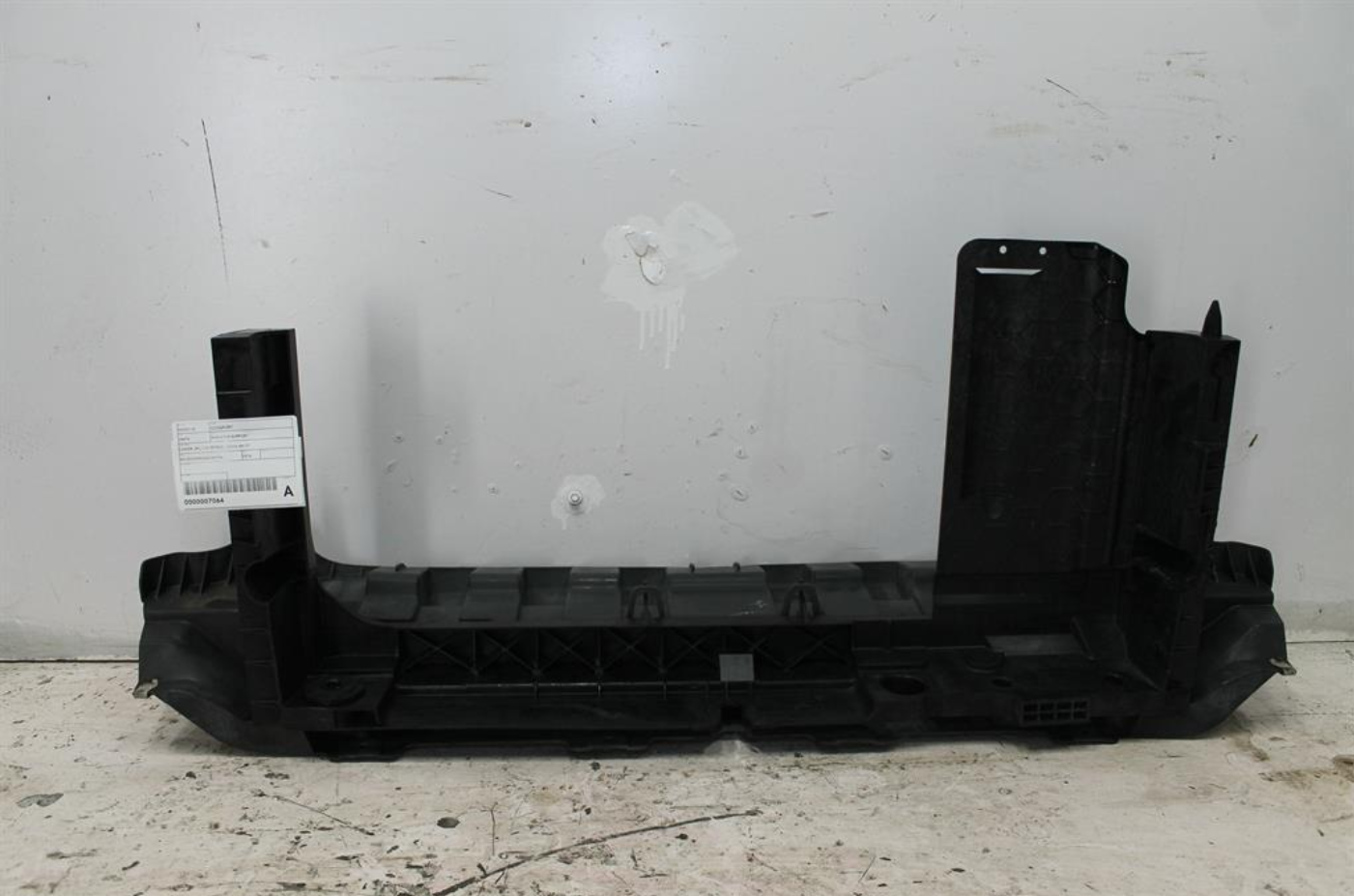 Used Ford, Ecosport Radiator Support Lower Bk 1.5 Petrol 11/13 09/17 2014 – image 1 - All Good Parts