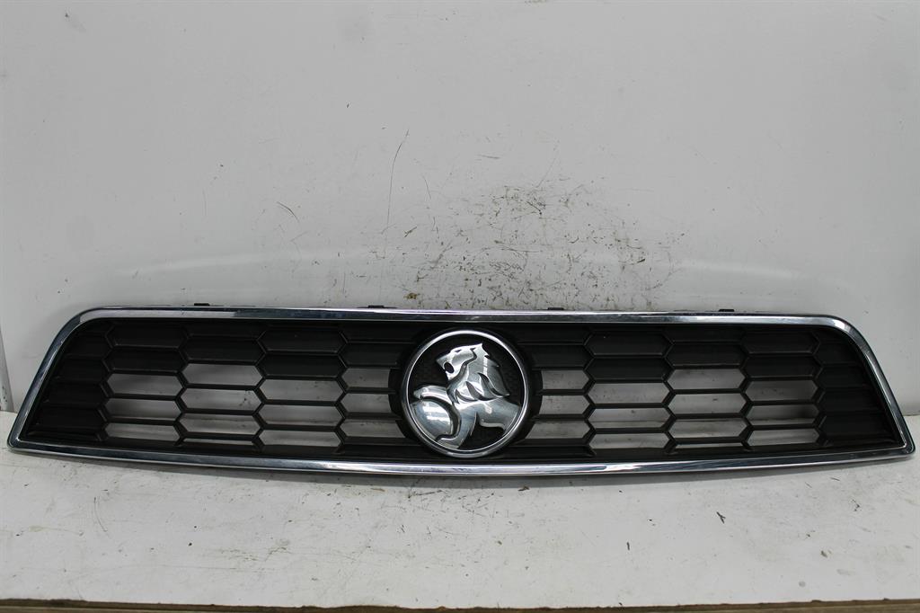 Used Holden, Barina Grille Radiator Grille Tm Cd/Cdx 09/11 08/16 2014 – image 1 - All Good Parts