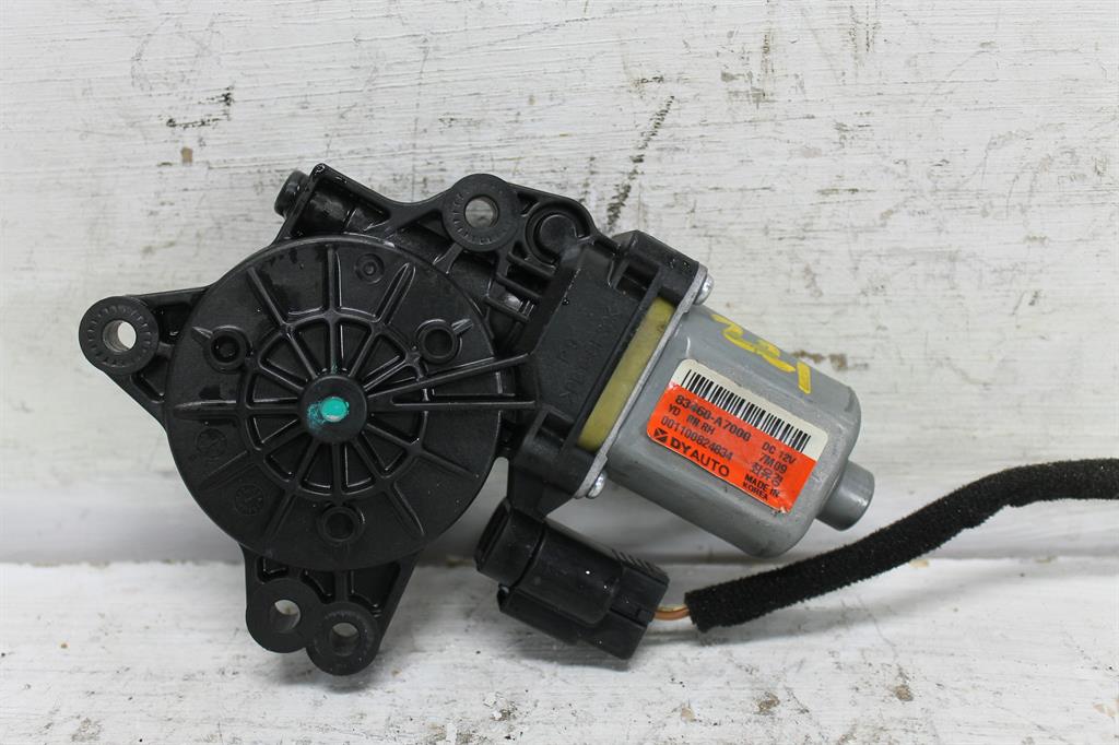 Used Kia, Cerato Right Rear Wnd Reg/Motor Yd Door Motor Only Sedan/Hatch 04/13 05/18 2018 – image 1 - All Good Parts