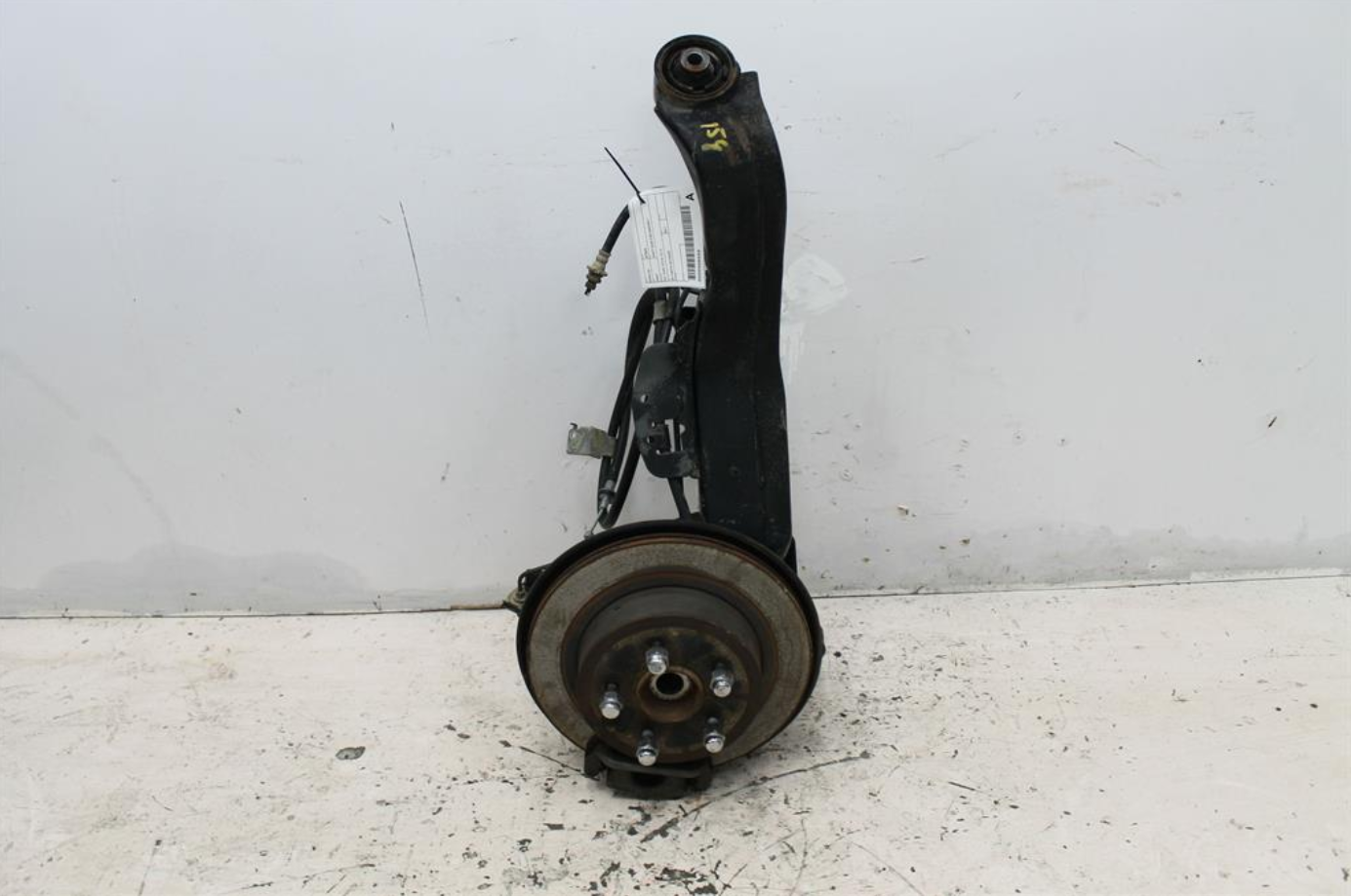 Used Nissan, Xtrail Right Rear Hub Assembly T31 Awd 07/10 12/13 2011 – image 1 - All Good Parts