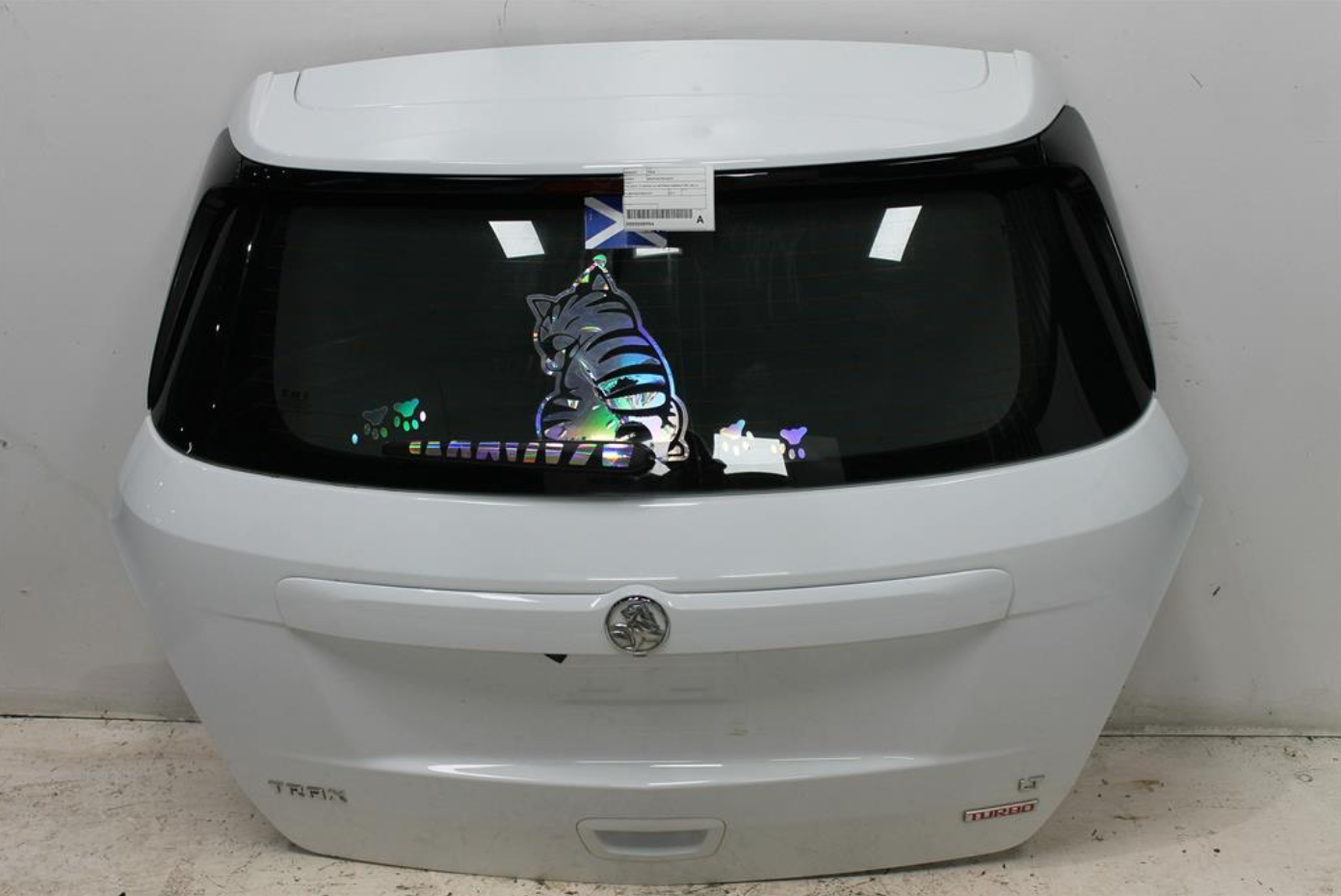 Used Holden, Trax Bootlid/Tailgate Tailgate Tj Series W/ Reverse Camera Type 08/13 12/20 2017 – image 1 - All Good Parts