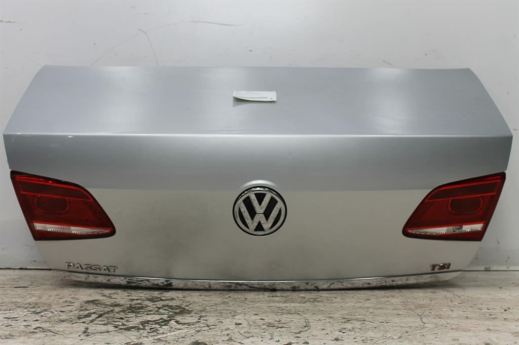 Used Volkswagen, Passat Bootlid/Tailgate Bootlid 3C/Mk6 B7 Sedan 09/10 05/15 2014 – image 1 - All Good Parts