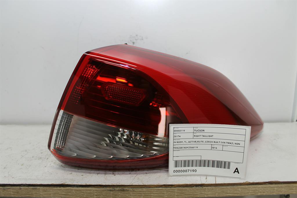 Used Hyundai, Tucson Right Taillight In Body Tl Active/Elite Czech Built (Vin Tmaj) Non Led Type 07/15 06/18 2016 – image 1 - All Good Parts