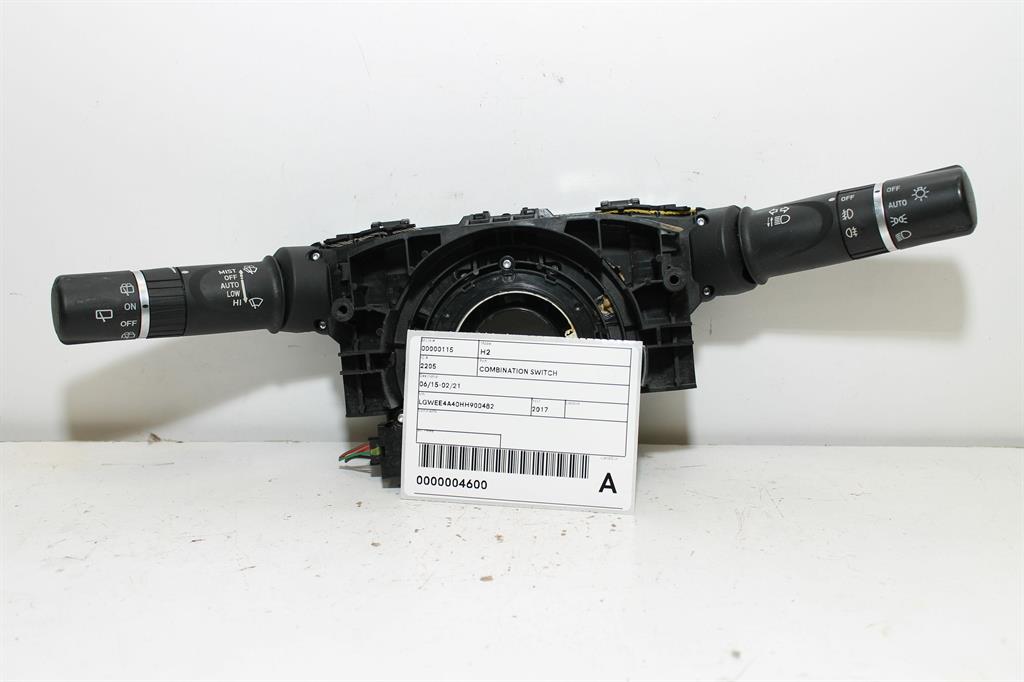 Used Haval, H2 Combination Switch 06/15 02/21 2017 – image 1 - All Good Parts