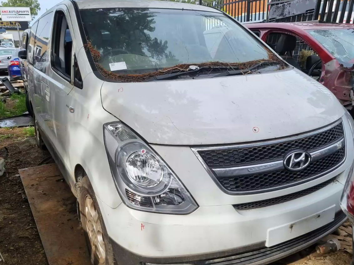 Used Hyundai, Imax Engine , Diesel, 2.5, D4Cb, Turbo, Plastic Inlet, Tq, 05/12-03/21 – main images - All Good Parts