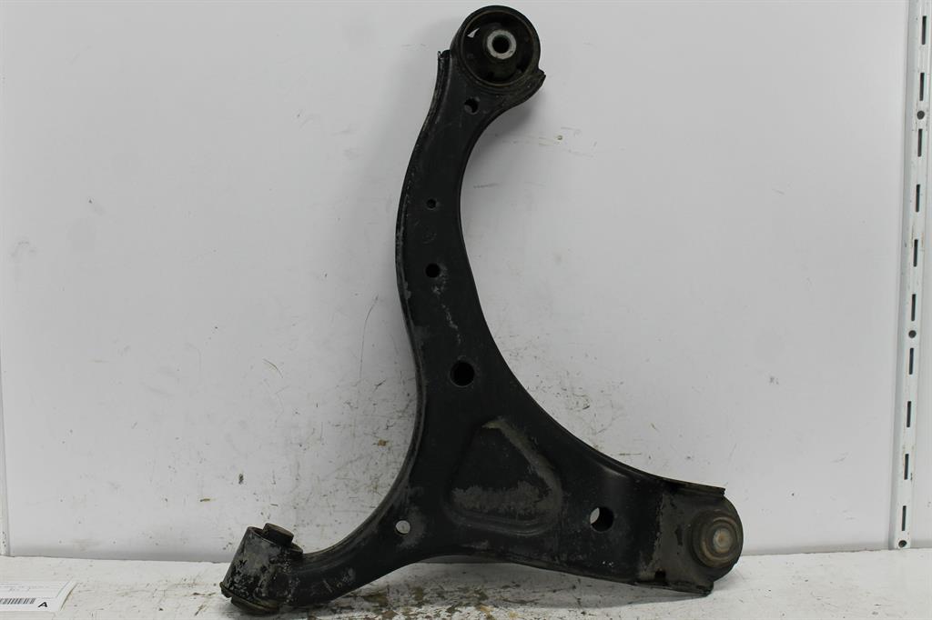 Used Kia, Sorento Left Front Lower Control Arm Xm 10/09 09/12 2012 – image 1 - All Good Parts