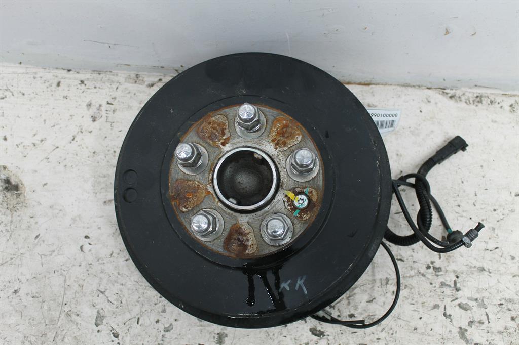 Used Holden, Barina Right Rear Hub Assembly Tm 09/11 08/16 2014 – image 1 - All Good Parts