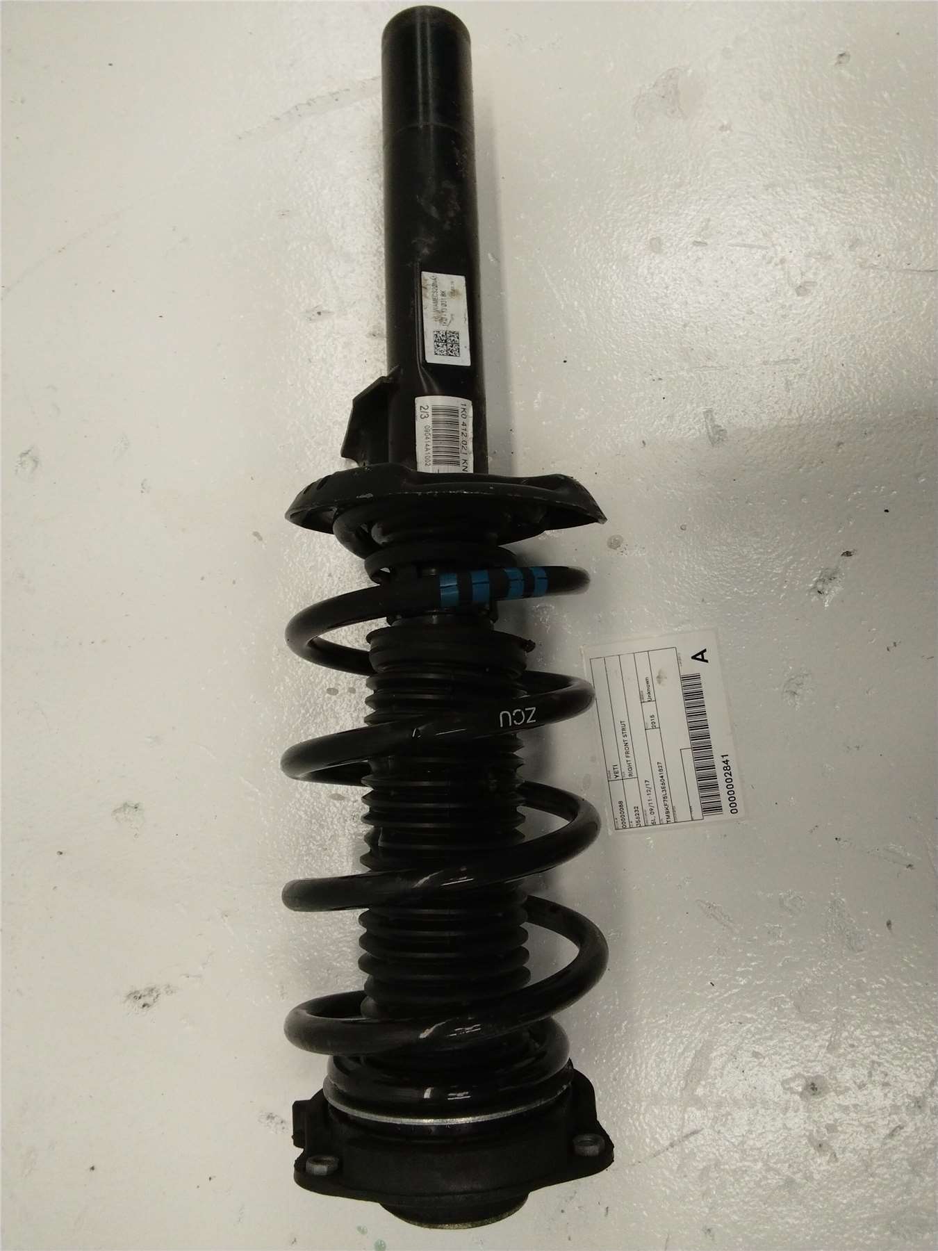 Used Skoda, Yeti Right Front Strut 5L 09/11 12/17 2014 – image 1 - All Good Parts