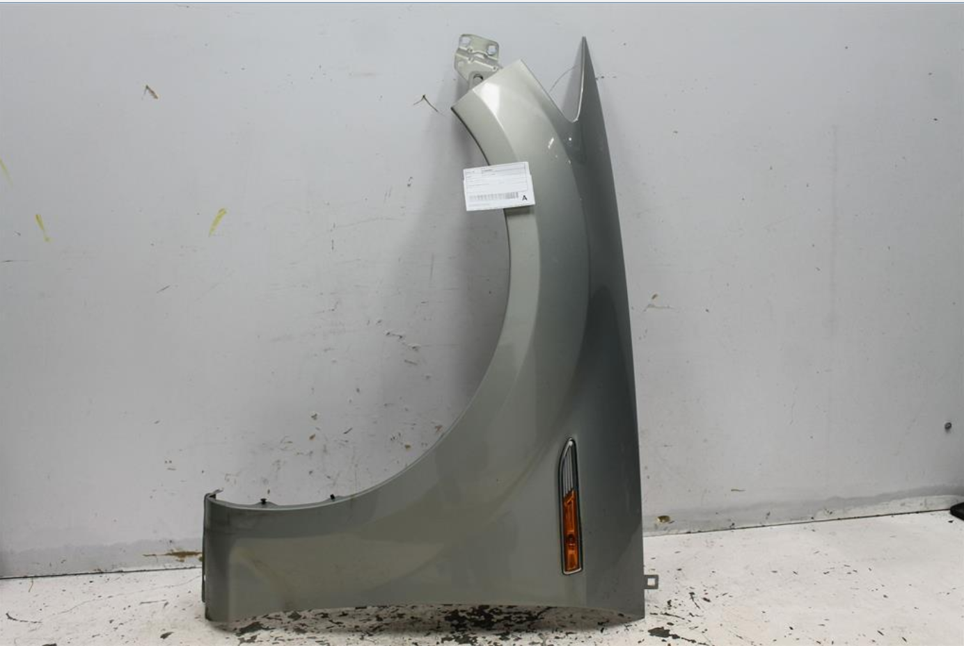 Used Ford, Mondeo Left Guard Ma Mc 10/07 12/14 2009 – image 1 - All Good Parts