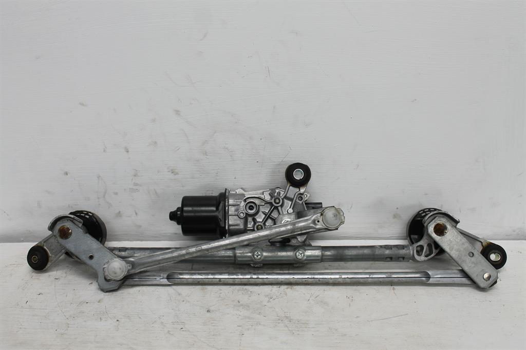 Used Nissan, Xtrail Wiper Motor Front T32 02/14 07/22 2018 – image 1 - All Good Parts