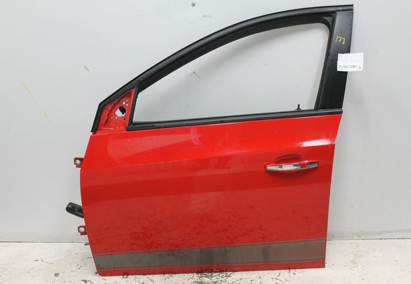 Used Holden, Cruze Left Front Door Jh Sedan/Hatch 03/11 01/17 2011 – image 1 - All Good Parts