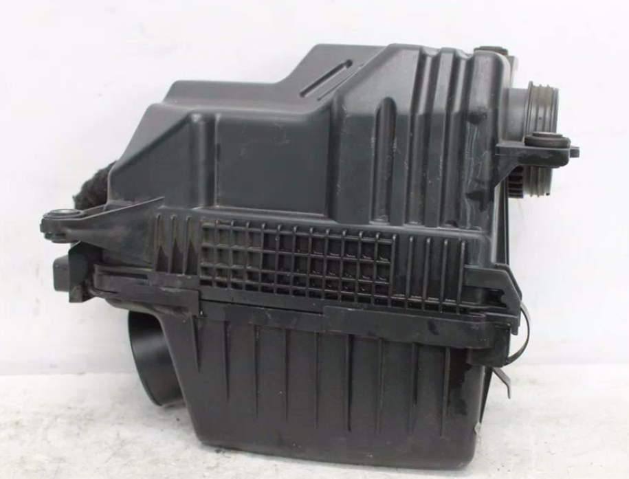 Used Hyundai, Veloster Air Cleaner/Box Air Cleaner Fs Turbo Type 06/12 04/15 2013 – image 1 - All Good Parts