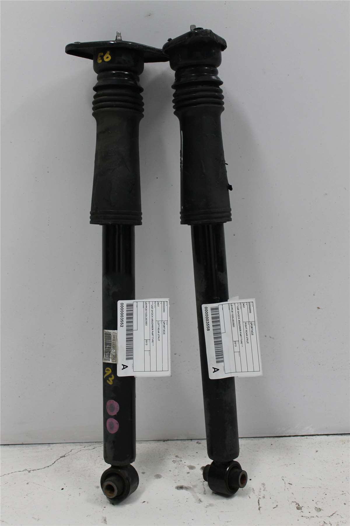 Used Kia, Sportage Right Rear Strut 2013 – image 1 - All Good Parts
