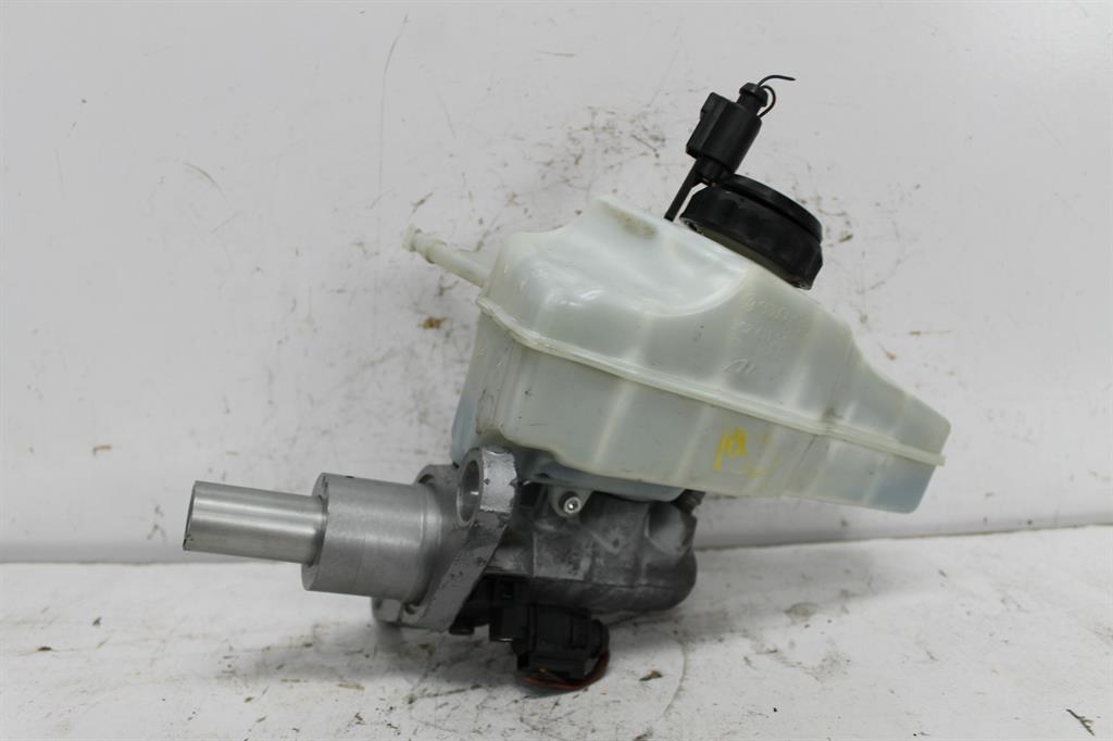 Used Volkswagen, Passat Master Cylinder 3C 04/11 07/15 2014 – image 1 - All Good Parts