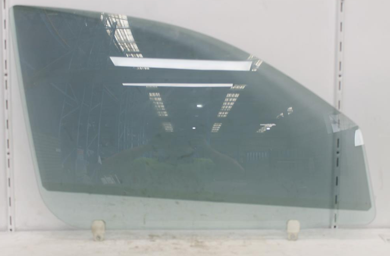 Used Mitsubishi, Outlander Right Front Door Window Zg Zh 11/06 10/12 2012 – image 1 - All Good Parts