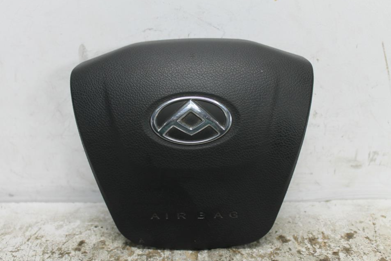 Used LDV, V80 Right Airbag Steering Wheel 01/13 2022 – image 1 - All Good Parts
