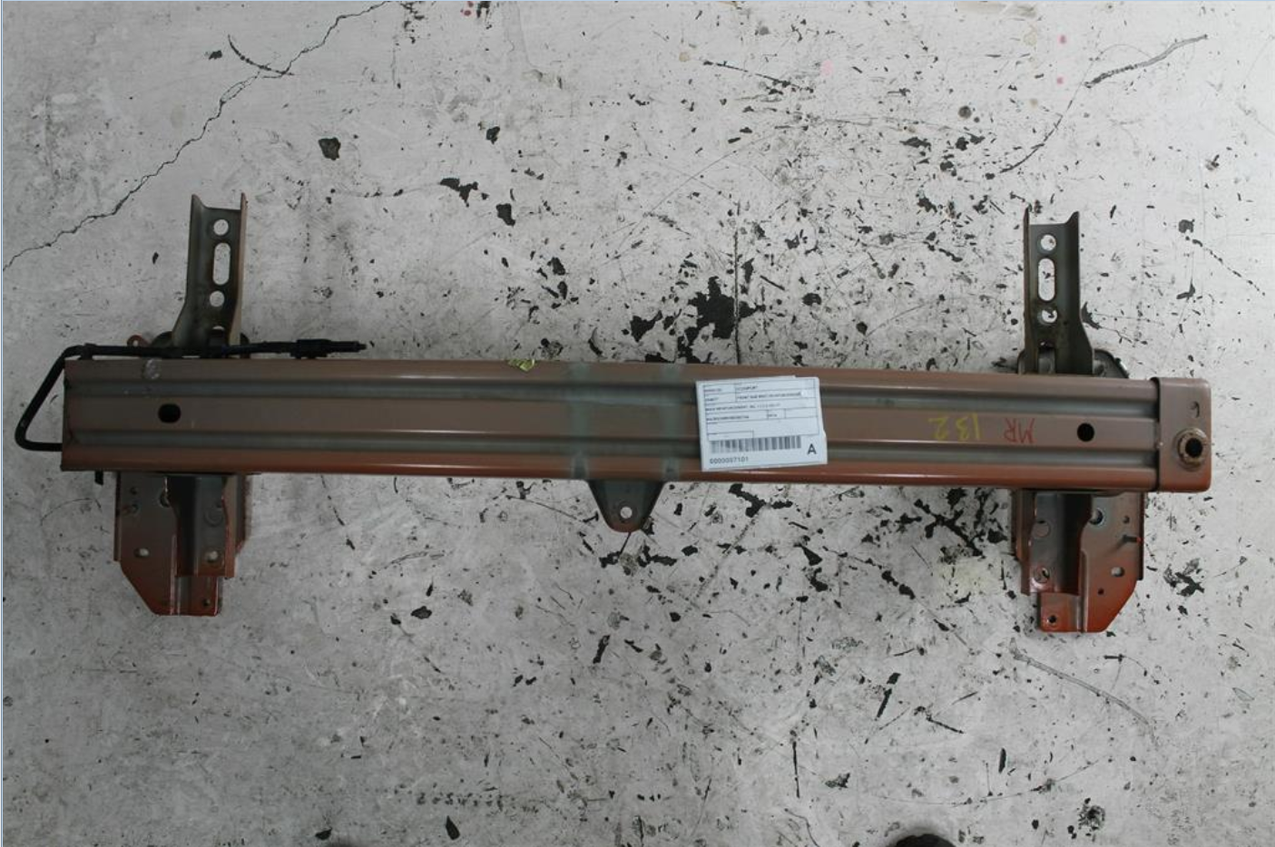 Used Ford, Ecosport Front Bar Brkt/Reinforcement Main Reinforcement Bk 11/13 09/17 2014 – image 1 - All Good Parts