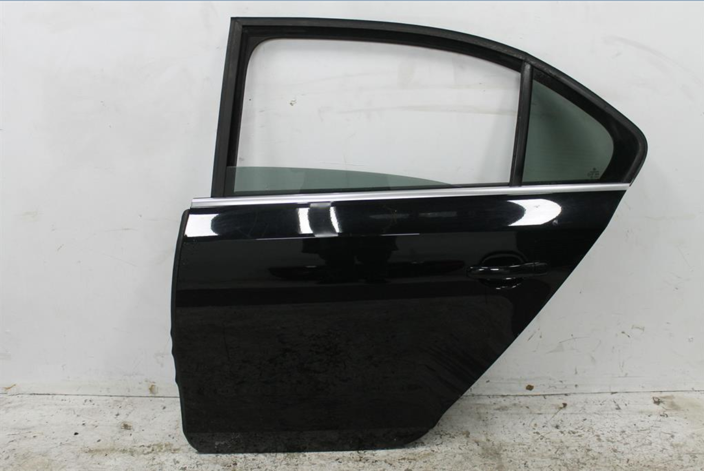 Used Volkswagen, Jetta Left Rear Door 1B 02/11 12/17 2013 – image 1 - All Good Parts