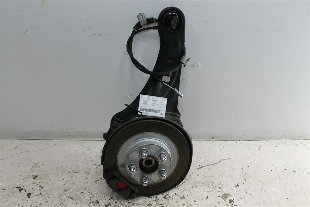 Mitsubishi, Outlander Right Rear Hub Assembly Zj Zl Awd 10/12 07/21