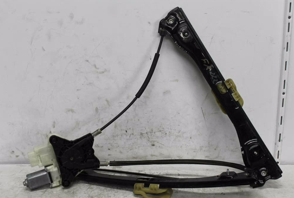 Used Skoda, Rapid Right Front Window Reg/Motor Nh 05/14 12/20 2016 – image 1 - All Good Parts