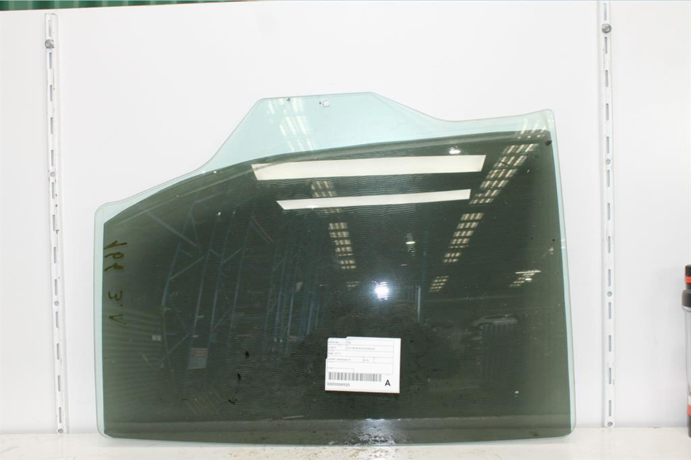Used LDV, T60 Left Rear Door Window Sk8C 07/17 2018 – image 1 - All Good Parts