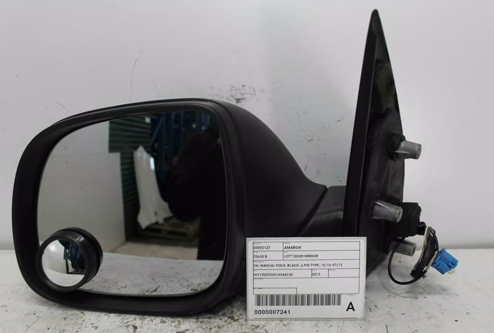 Used Volkswagen, Amarok Left Door Mirror 2H Manual Fold Black 6 Pin Type 10/10 07/13 2013 – image 1 - All Good Parts