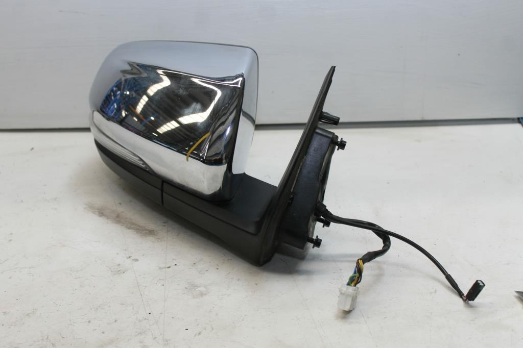 Used LDV, T60 Right Door Mirror Sk8C Chrome W/ Camera W/ Lane Assist Type 07/17 2018 – image 1 - All Good Parts