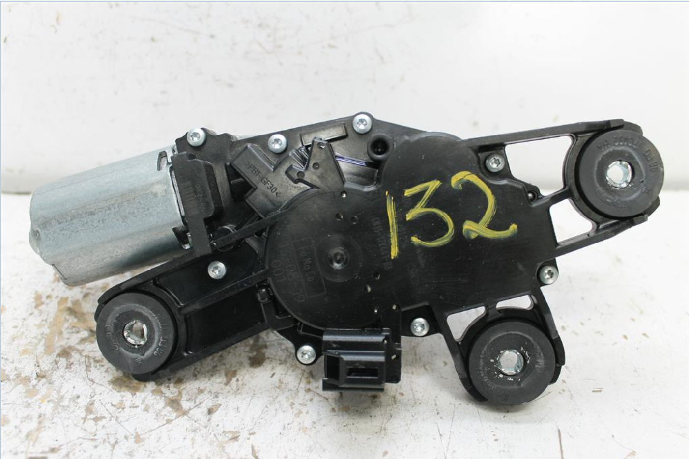 Used Ford, Ecosport Wiper Motor Tailgate Bk 11/13 09/17 2014 – image 1 - All Good Parts