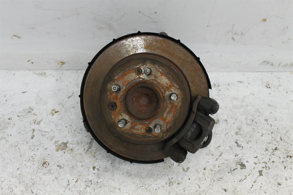 Used Hyundai, IX35 Left Rear Hub Assembly Lm Series 2Wd Abs Type 11/09 09/13 2010 β image 1 - All Good Parts