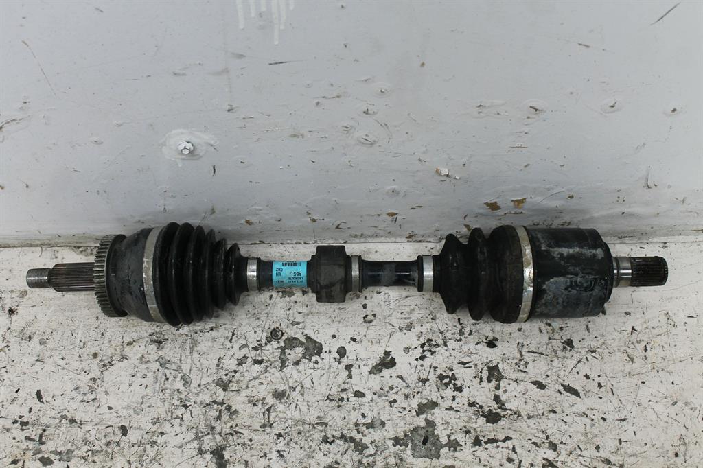 Used Kia, Sorento Left Driveshaft Front Auto T/M Diesel Xm 10/09 09/12 2012 – image 1 - All Good Parts