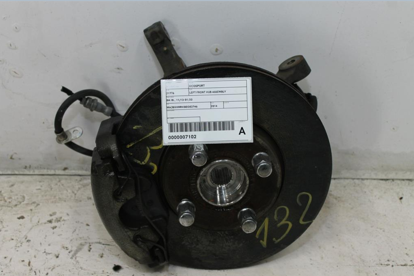 Used Ford, Ecosport Left Front Hub Assembly Bk Bl 11/13 01/20 2014 – image 1 - All Good Parts