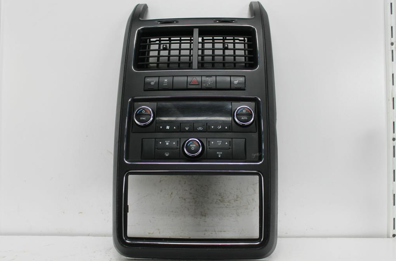 Used Dodge, Journey Heater/Ac Controls Jc Front Climate Control Type 05/08 07/11 2010 – image 1 - All Good Parts