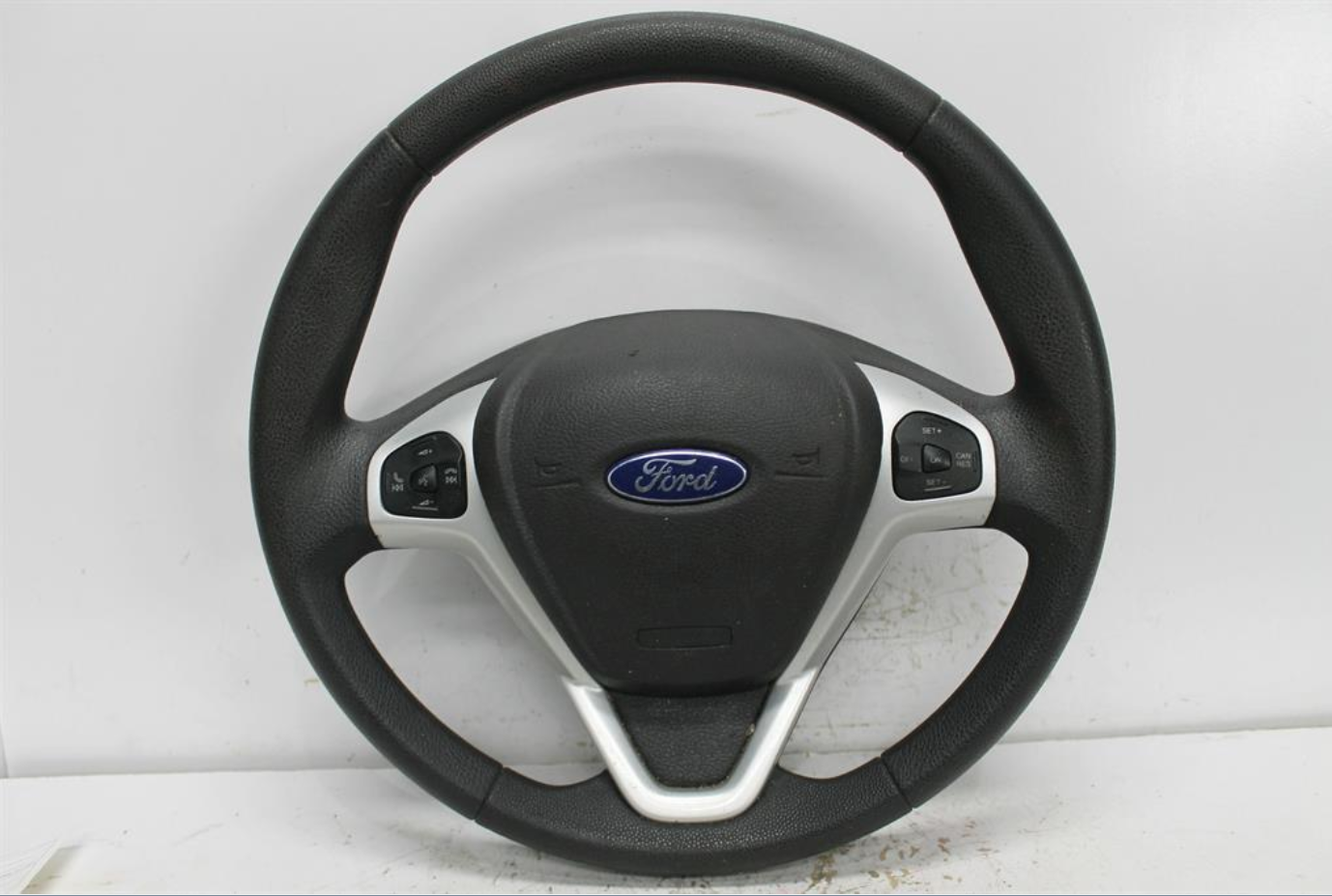 Used Ford, Ecosport Steering Wheel Bk Bl Vinyl W/Audio Controls Type 11/13 01/20 2013 – image 1 - All Good Parts