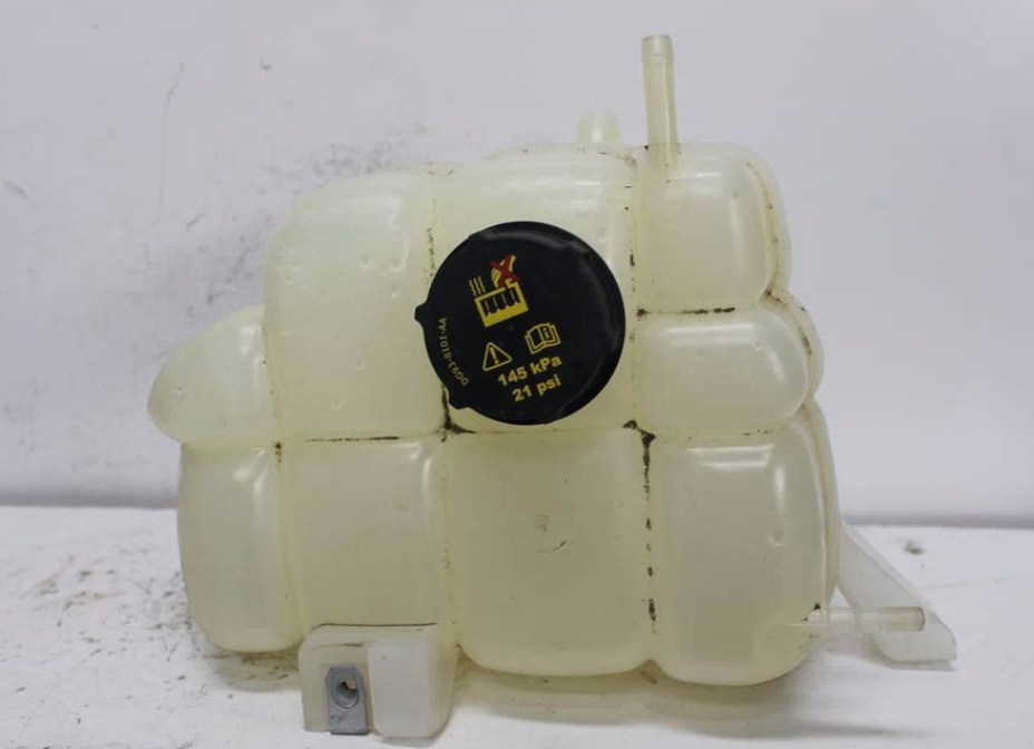 Used Ford, Ranger Overflow Bottle Px Series 2 3 Diesel 2.2/3.2 06/15 04/22 2022 – image 1 - All Good Parts