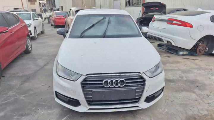 Used Audi, A1 Right Headlamp , 8X, A1, HALOGEN TYPE, 09/14-10/18 (2014-2018) – main images - All Good Parts
