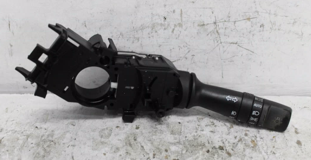 Used Hyundai, Veloster Combination Switch Flasher Switch Fs 12/11 02/18 2013 – image 1 - All Good Parts