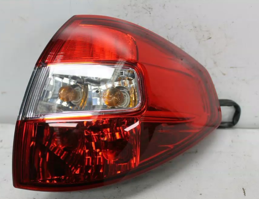 Used Renault, Koleos Right Taillight H45 09/08 04/16 2014 – image 1 - All Good Parts