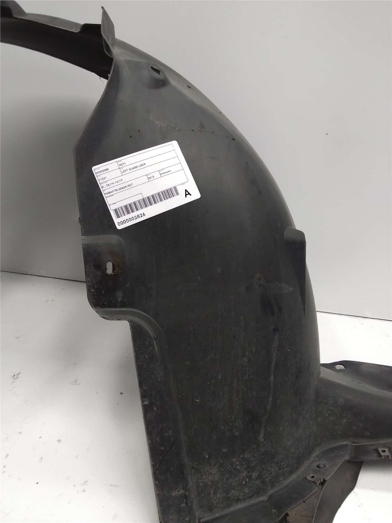 Used Skoda, Yeti Left Guard Liner 5L 04/14 12/17 2014 – image 1 - All Good Parts