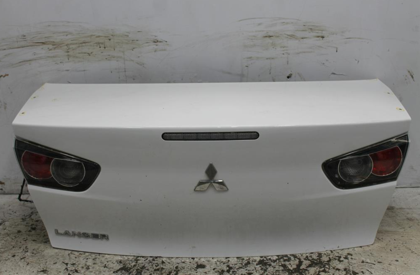 Used Mitsubishi, Lancer Bootlid/Tailgate Bootlid Cj Spoilered (2 Post Type) Non Key Hole Non Camera & Non Mould Type 07/07 10/15 2013 – image 1 - All Good Parts