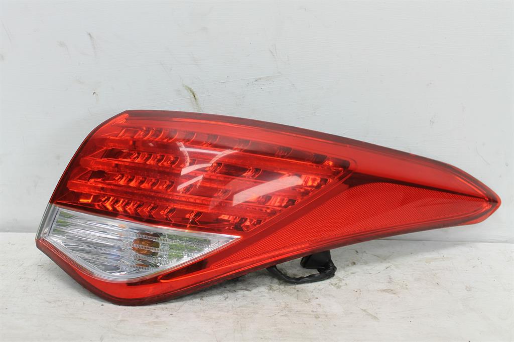 Used Hyundai, I40 Right Taillight Vf Sedan 04/12 05/15 2013 – image 1 - All Good Parts
