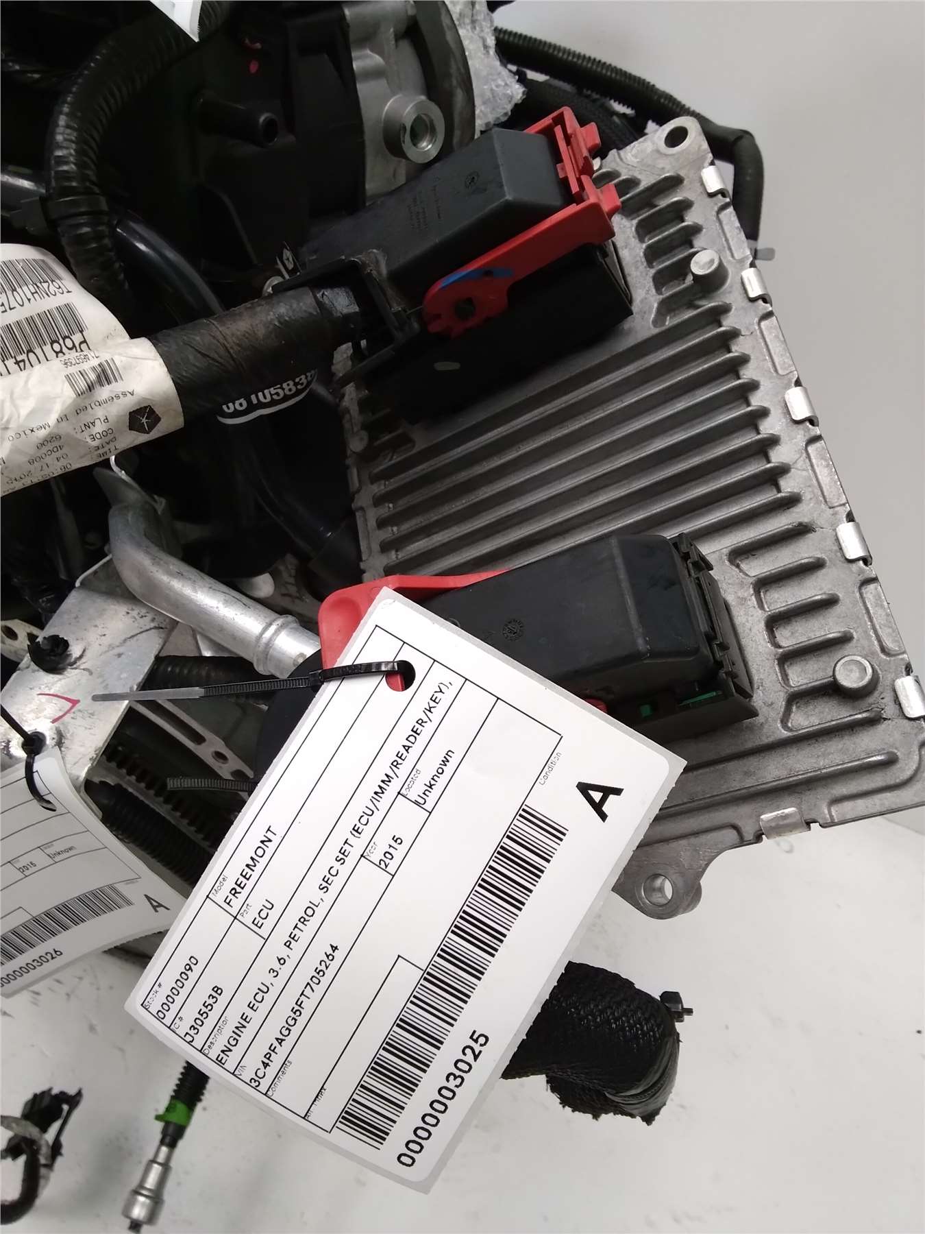 Used Fiat, Freemont Ecu 3.6 Petrol Sec Set (Ecu/Imm/Reader/Key) Jf 01/14 01/17 2015 – image 1 - All Good Parts